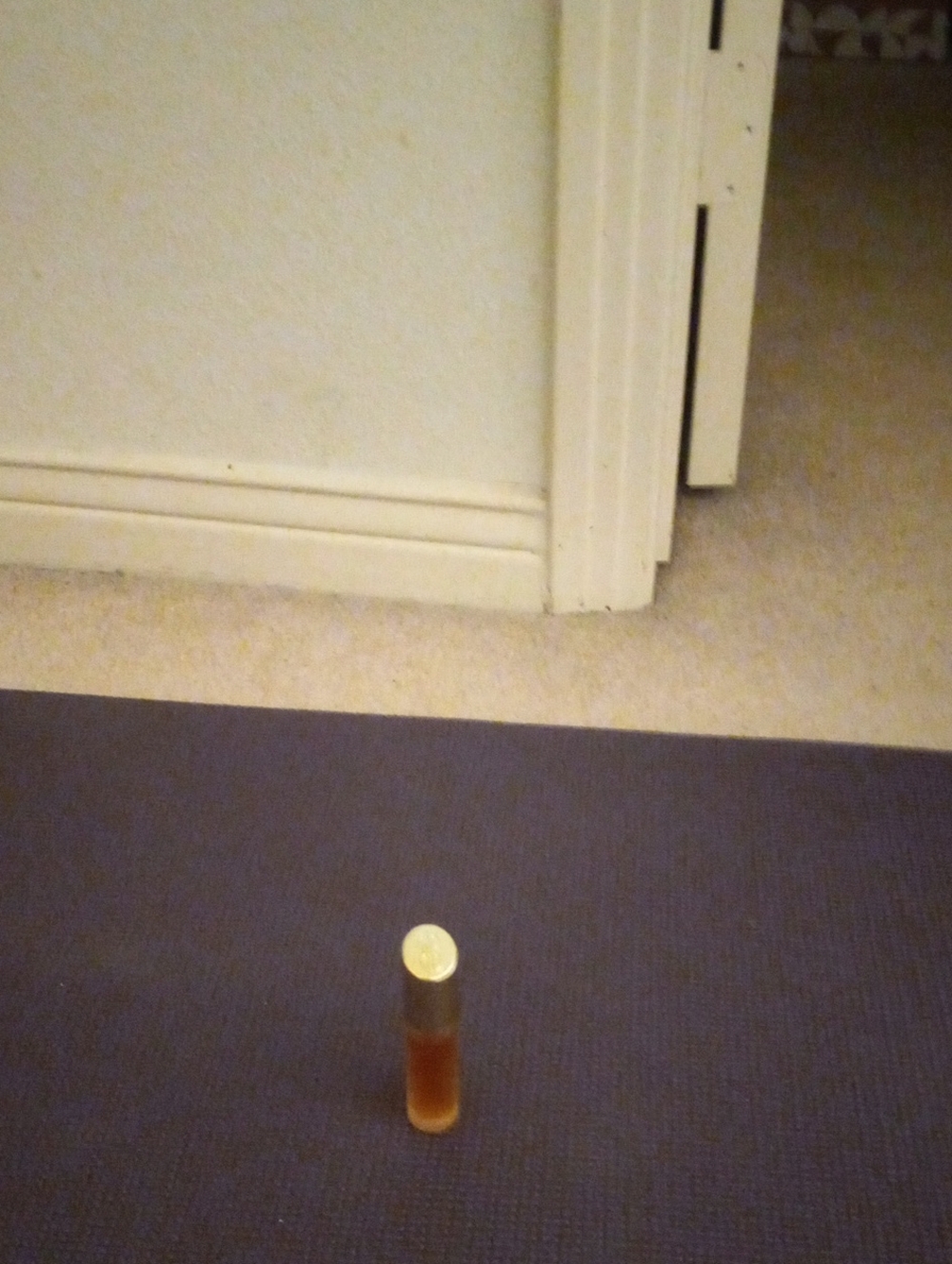 Mini Rollerball Perfume Bottle - Amber & Gold